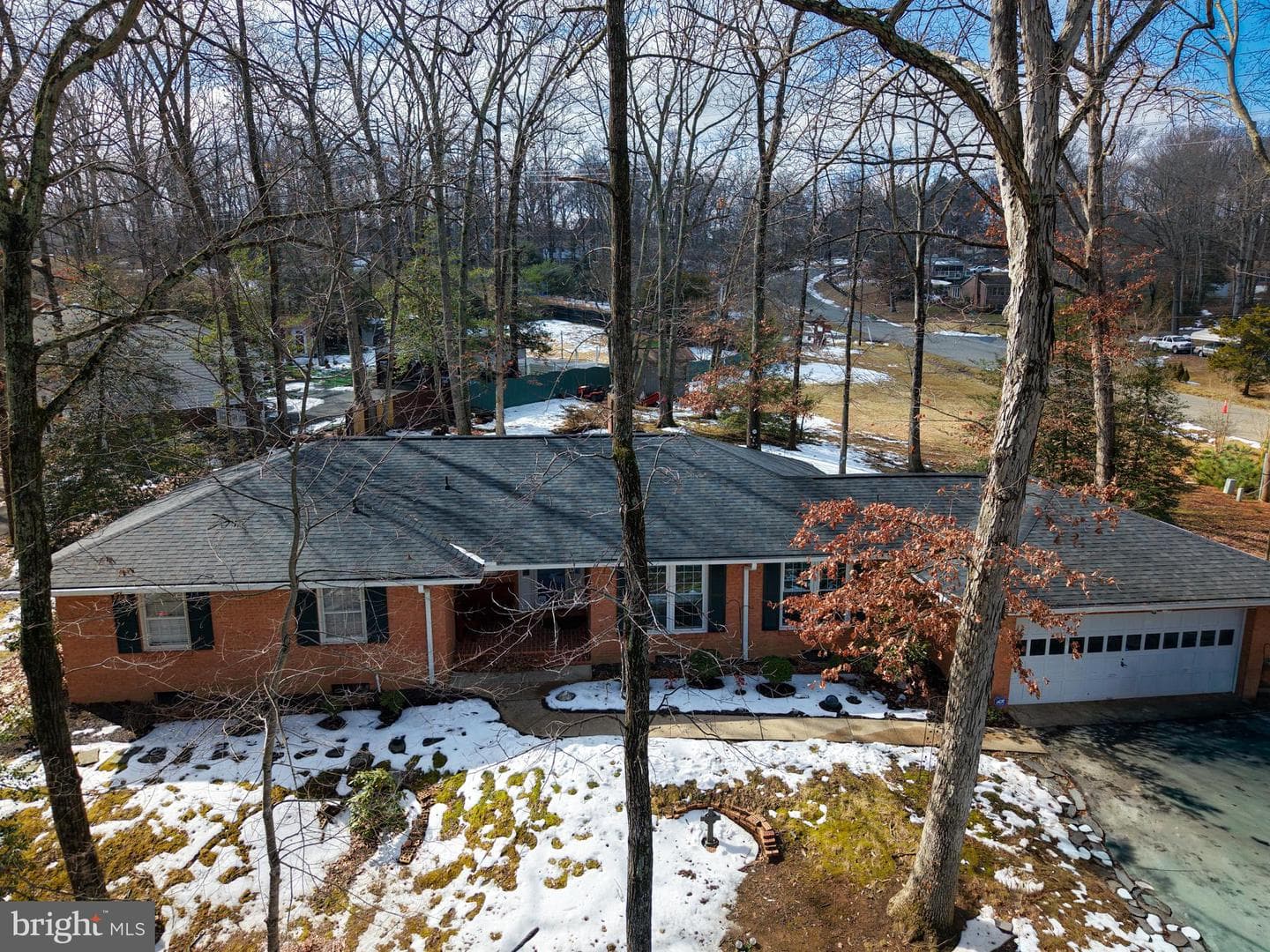 114 Braehead Drive photo 1