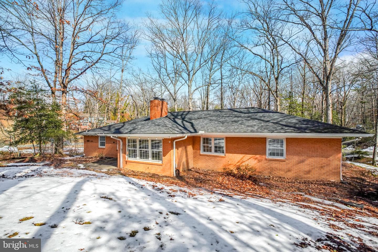 114 Braehead Drive photo 38