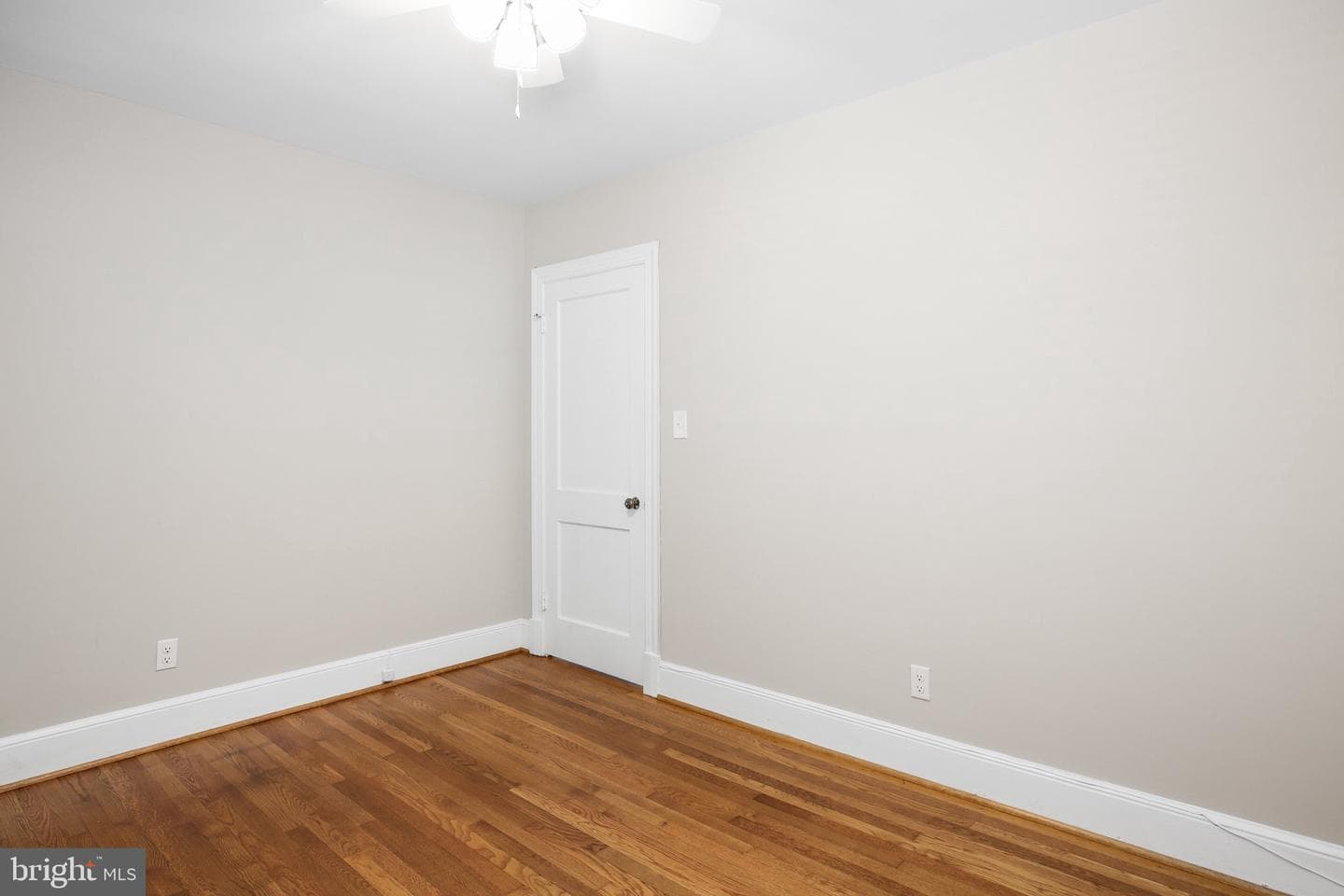 1213 Stafford Avenue photo 18
