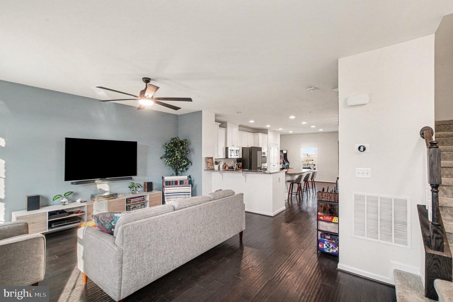 2102 Hays Street photo 6