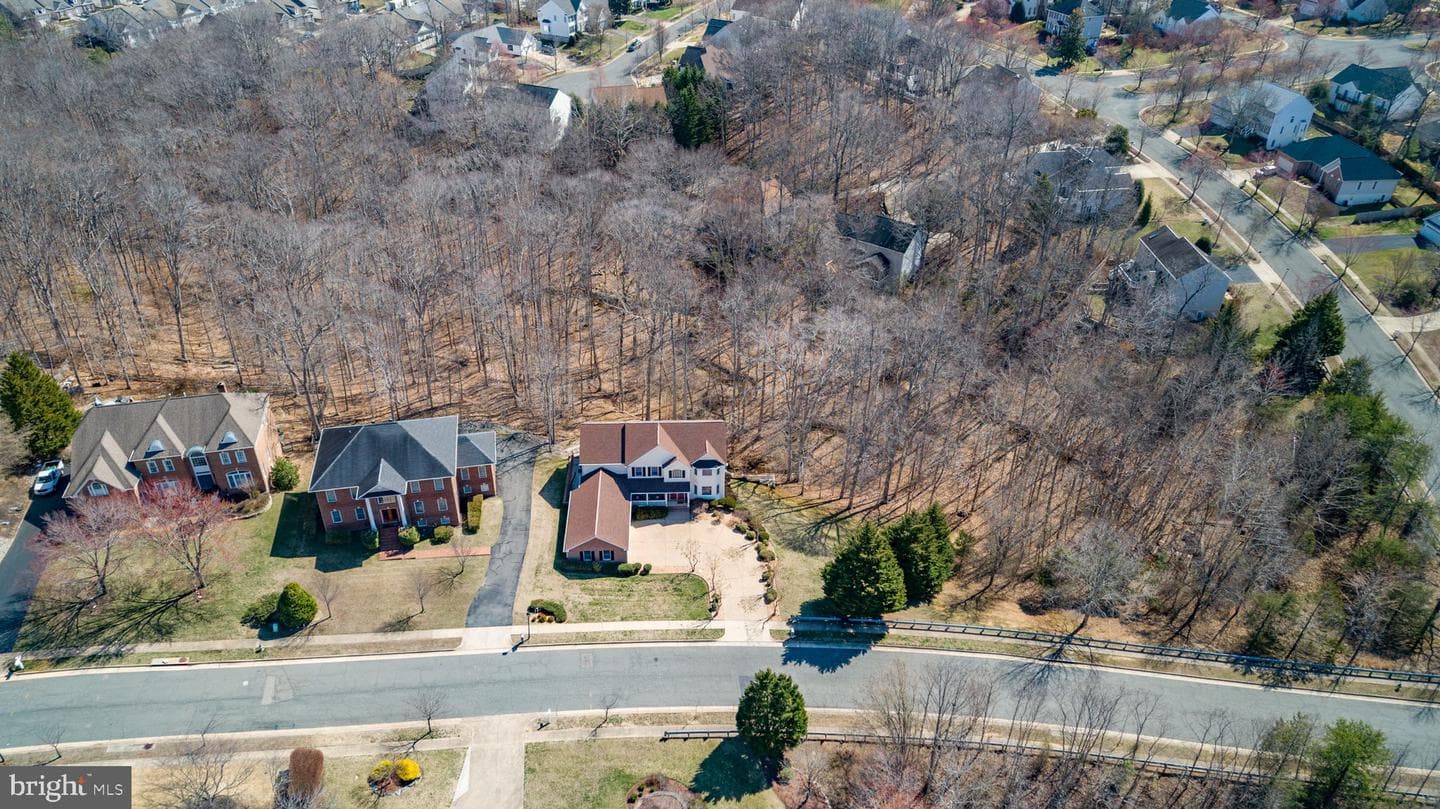 1001 Featherston Court photo 19