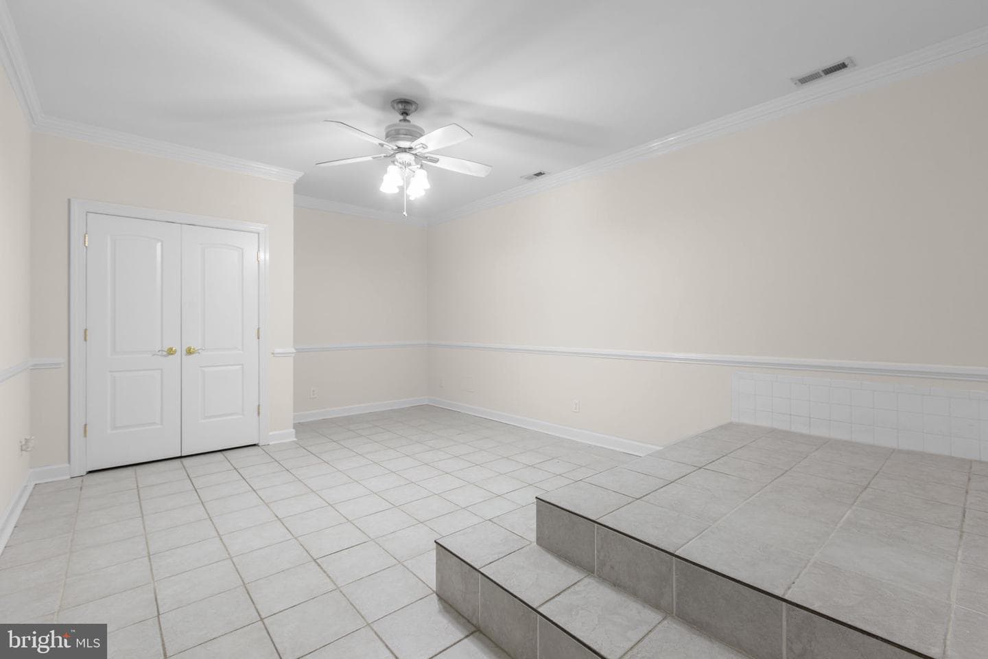 1001 Featherston Court photo 78