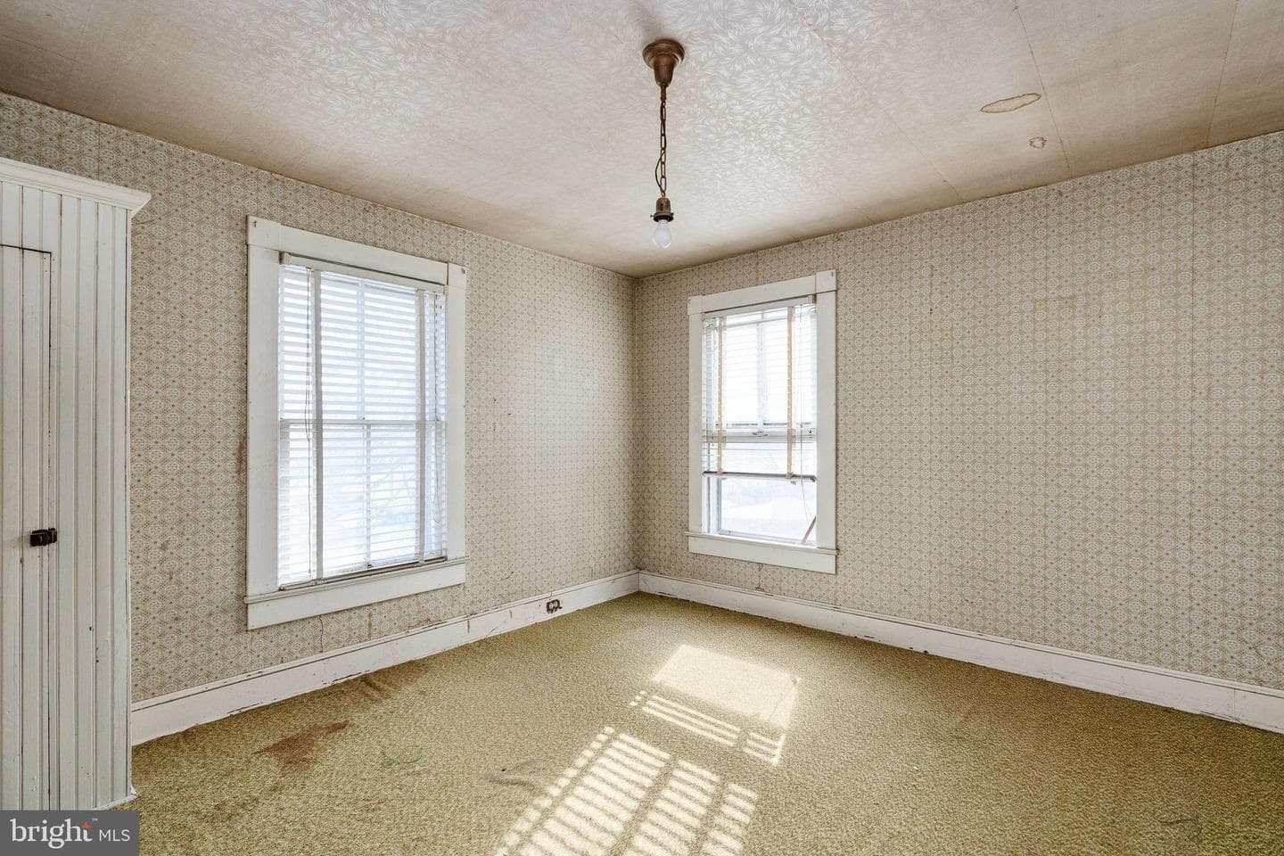 2510 Charles Street photo 40