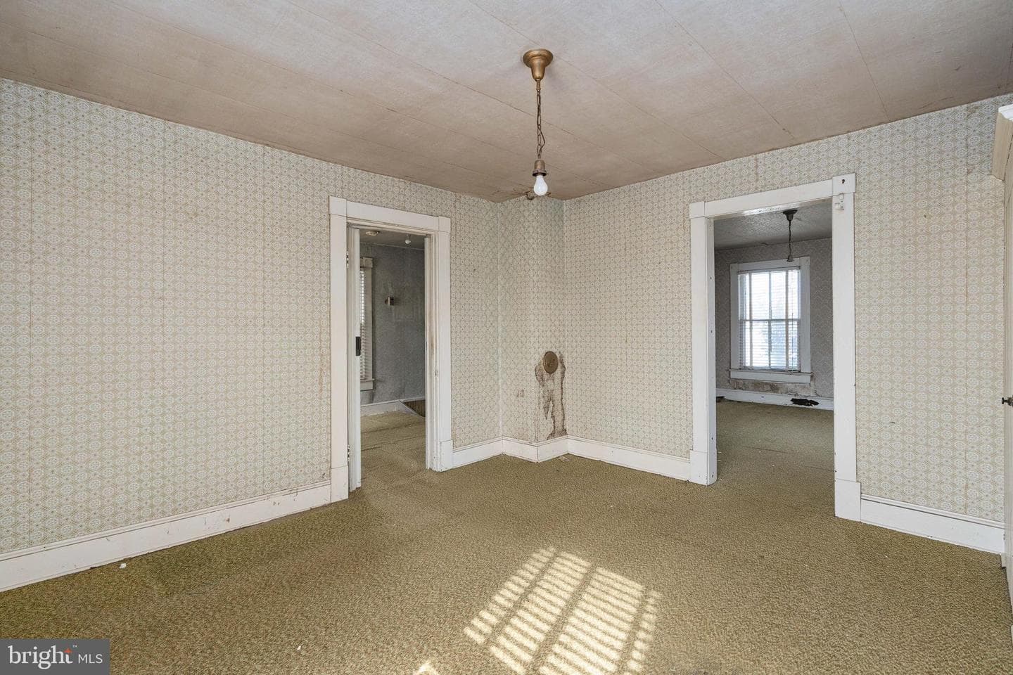 2510 Charles Street photo 41