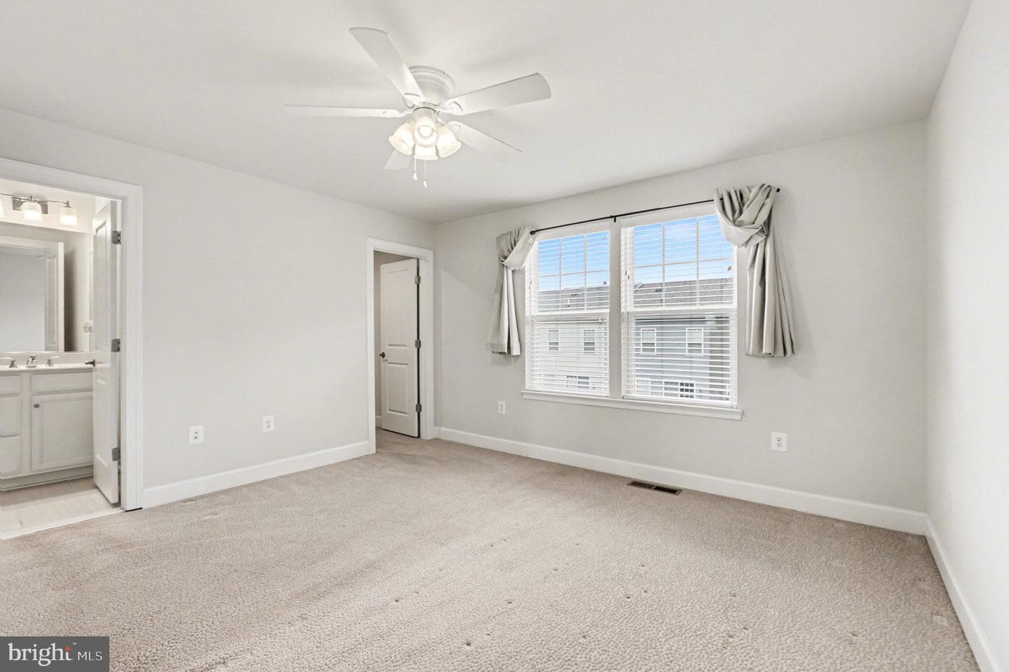 1802 Briscoe Lane photo 12