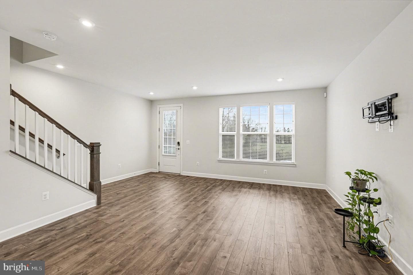 1802 Briscoe Lane photo 3
