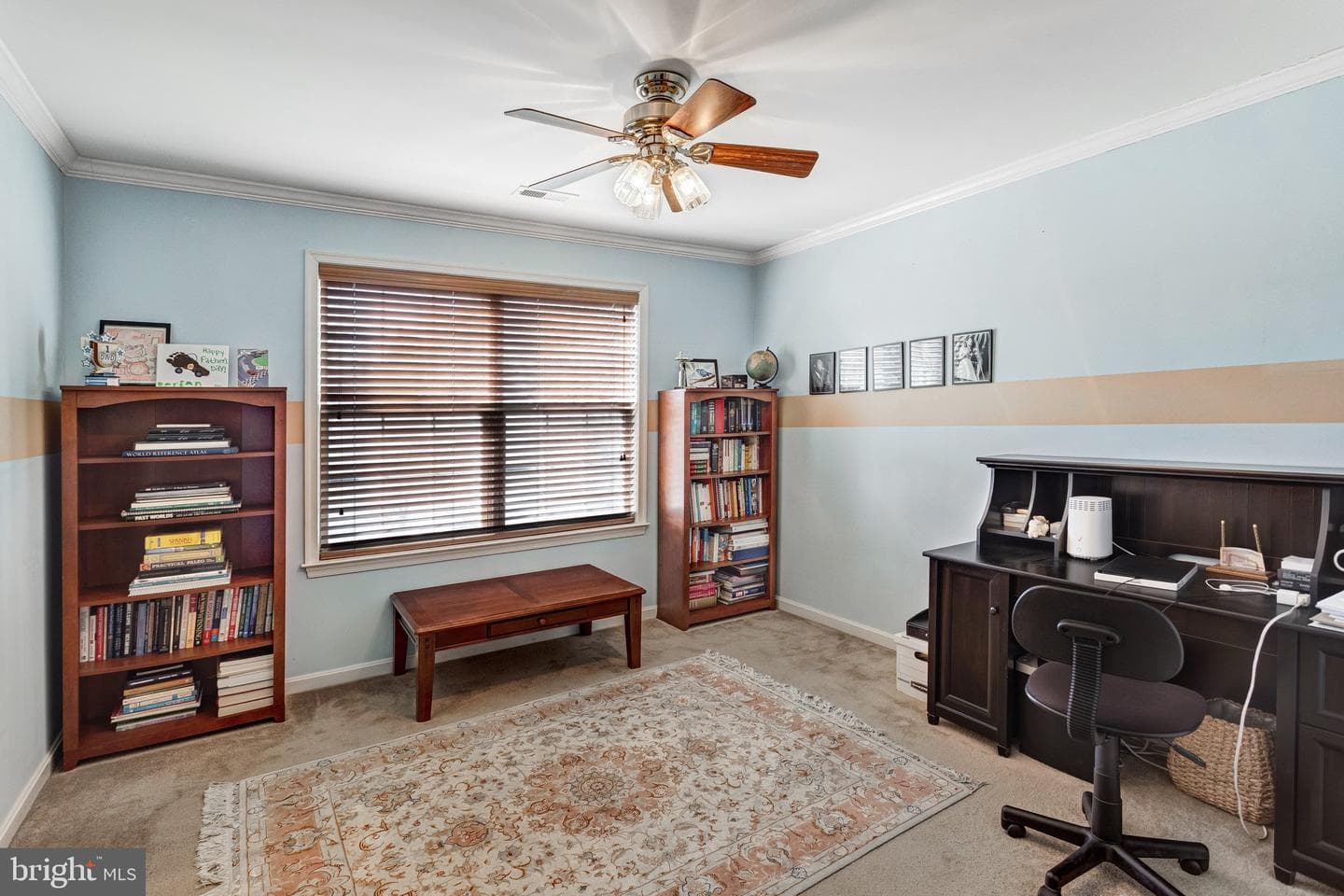 1004 Oakwood Court photo 32