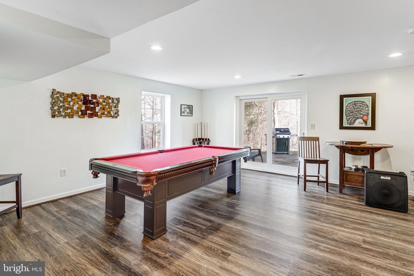 1004 Oakwood Court photo 47