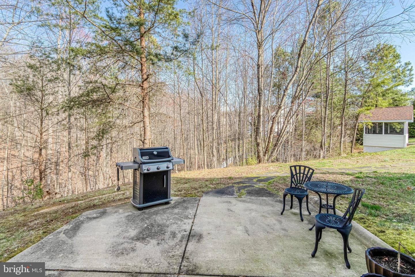 1004 Oakwood Court photo 52