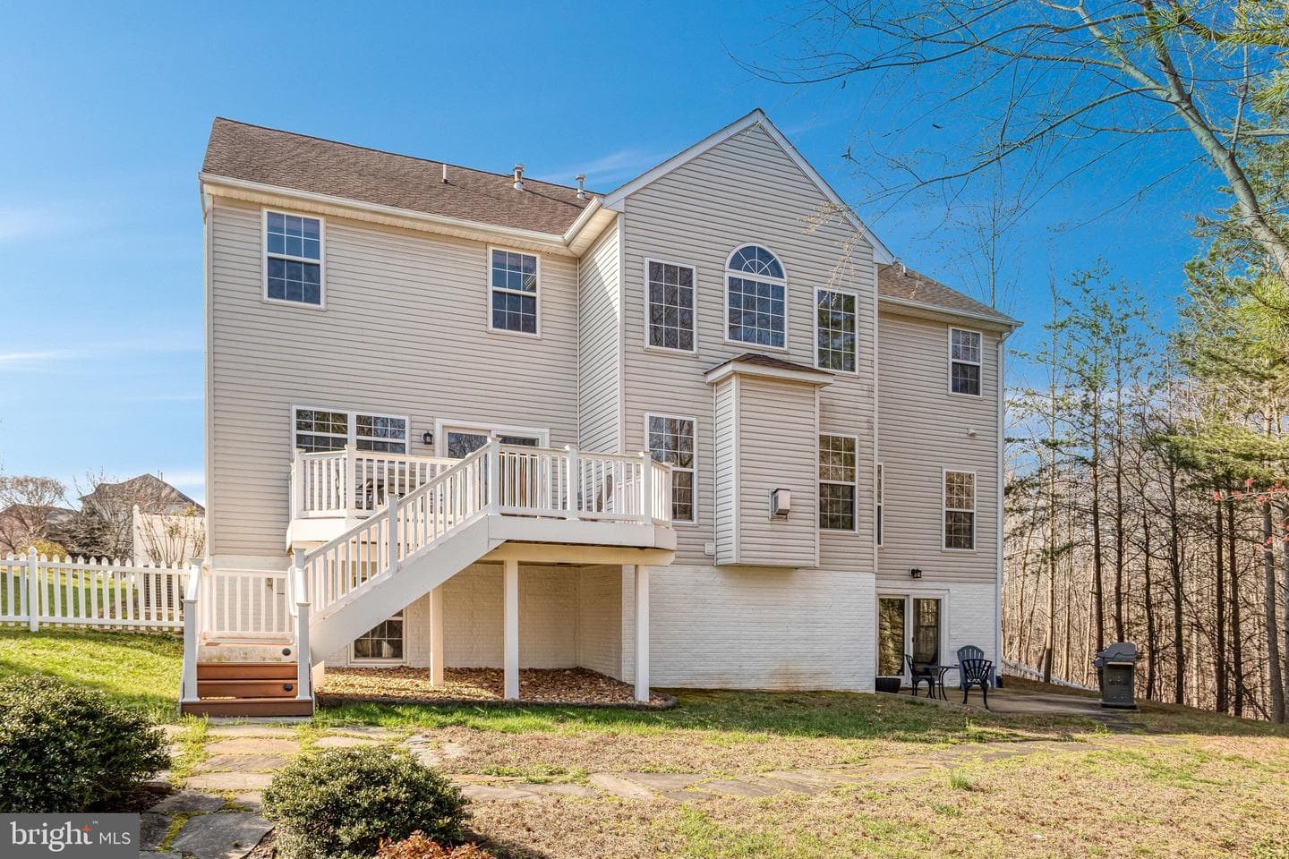 1004 Oakwood Court photo 63