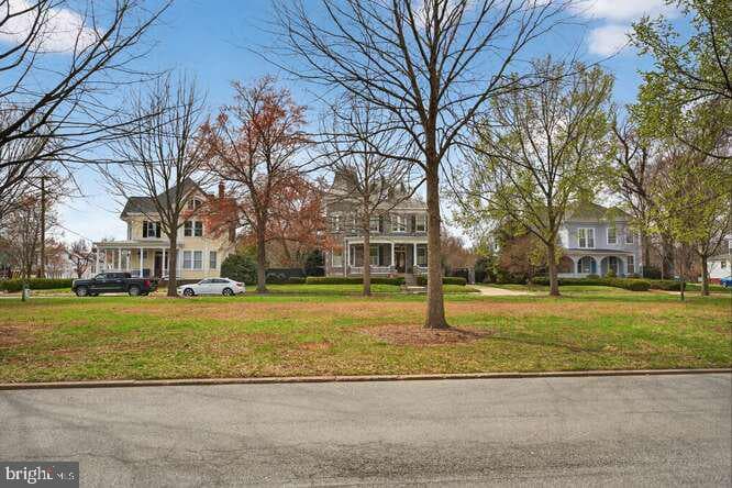 1305 Washington Avenue photo 46