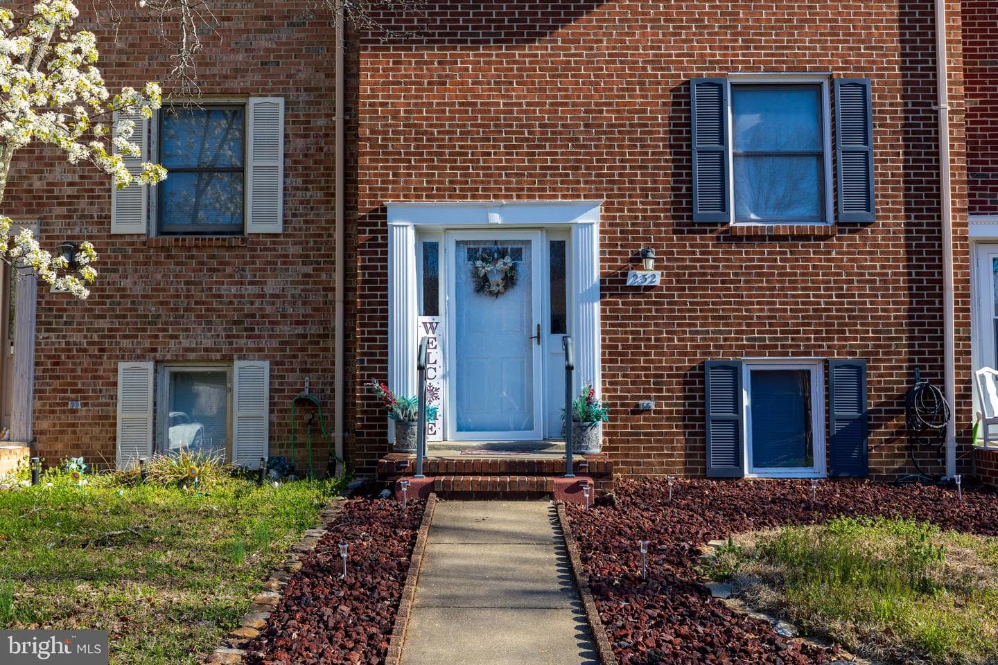 232 Farrell Lane photo 2