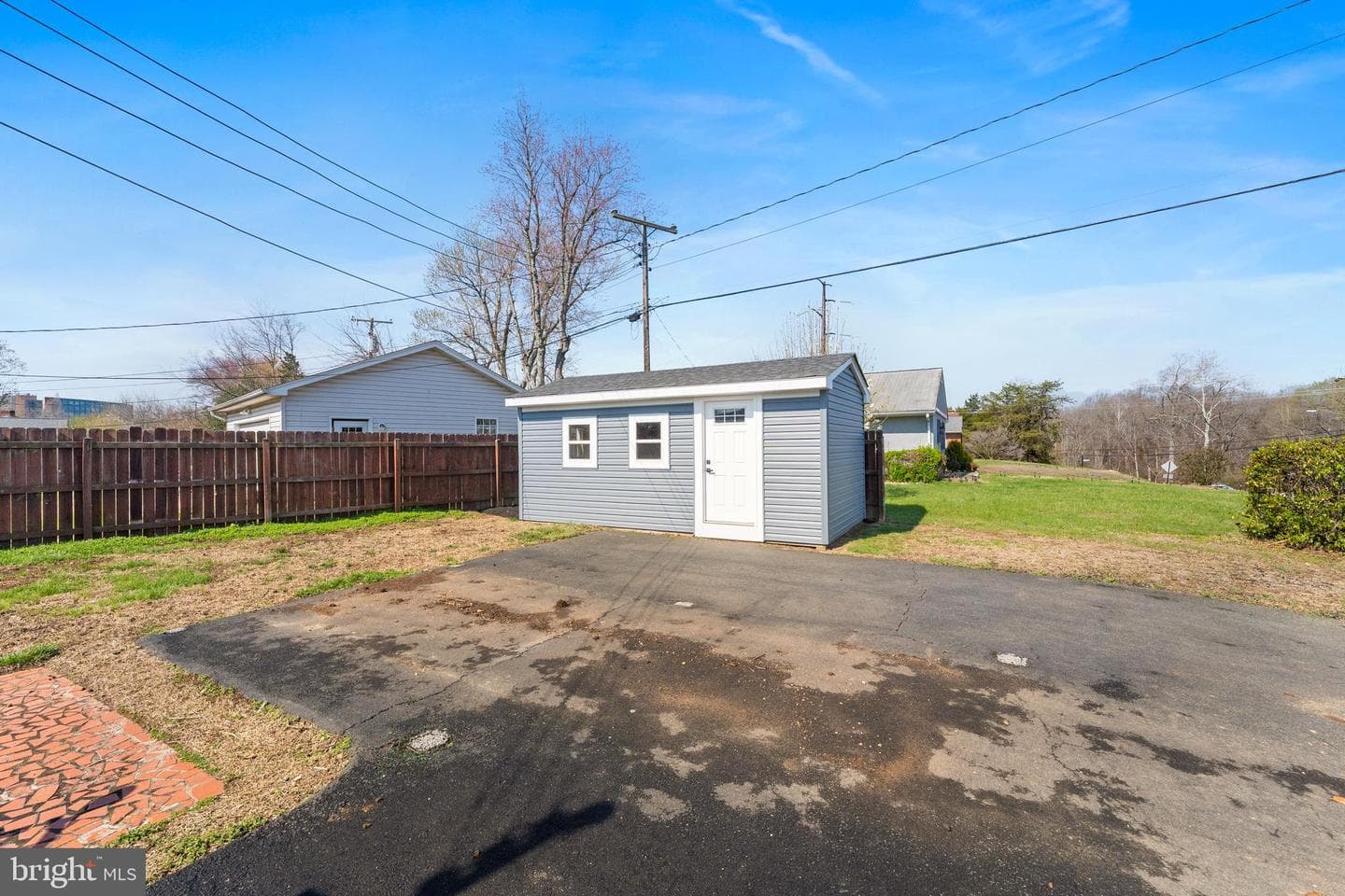 501 Hanson Avenue photo 34