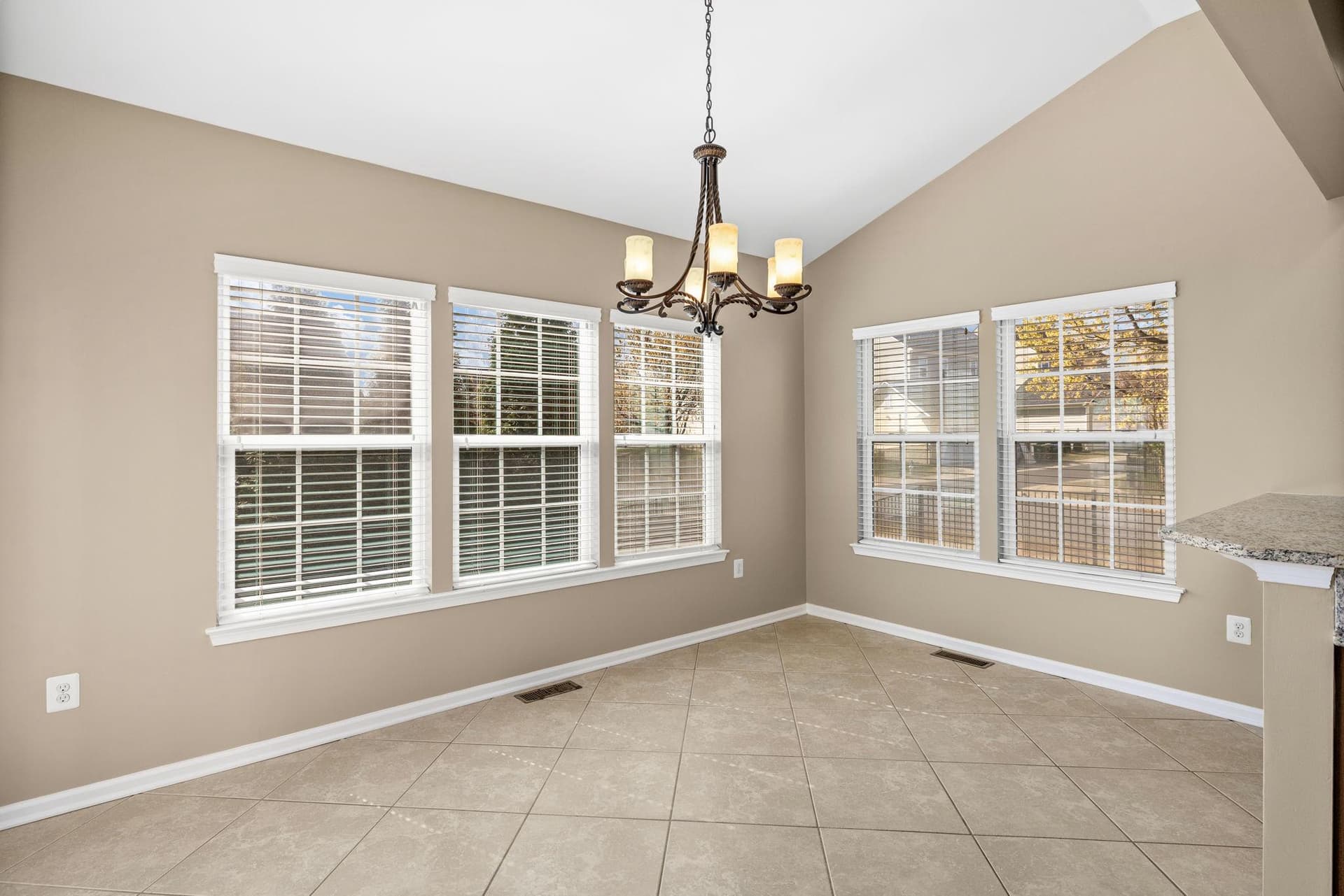 1016 Innis Drive photo 26