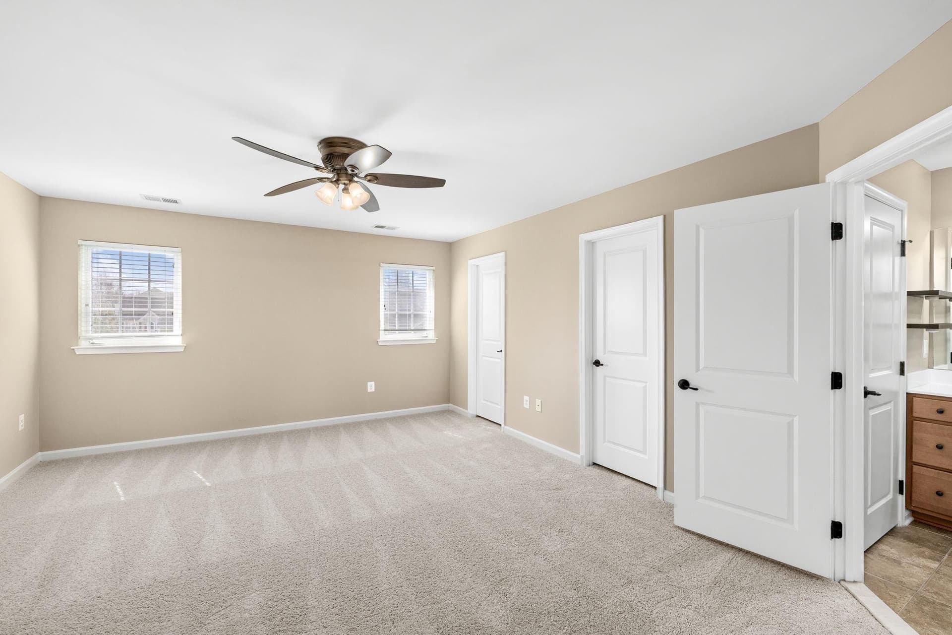 1016 Innis Drive photo 46