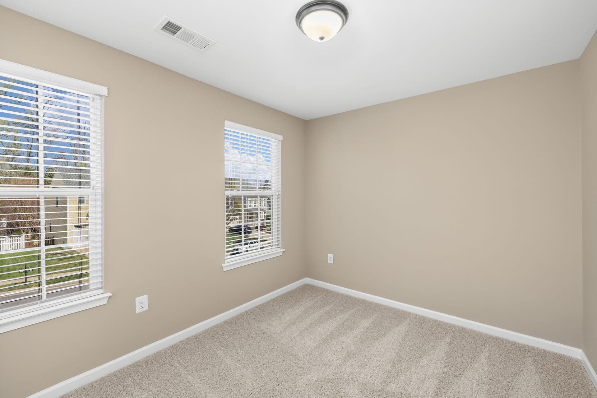 1016 Innis Drive photo 52