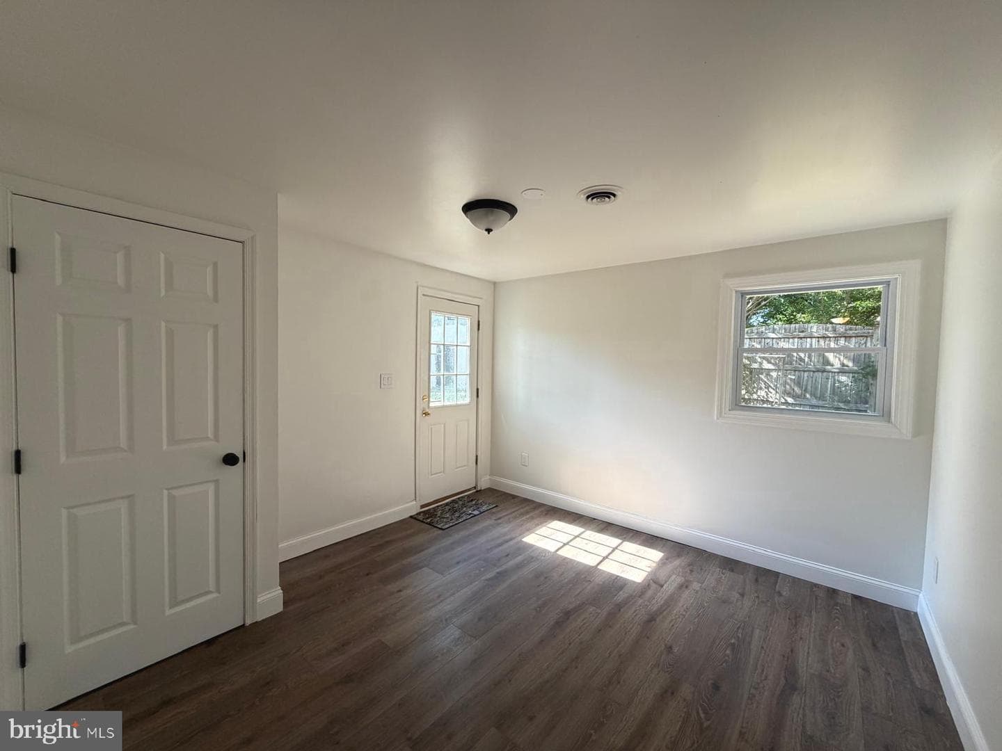 5 Jaybee Court photo 31