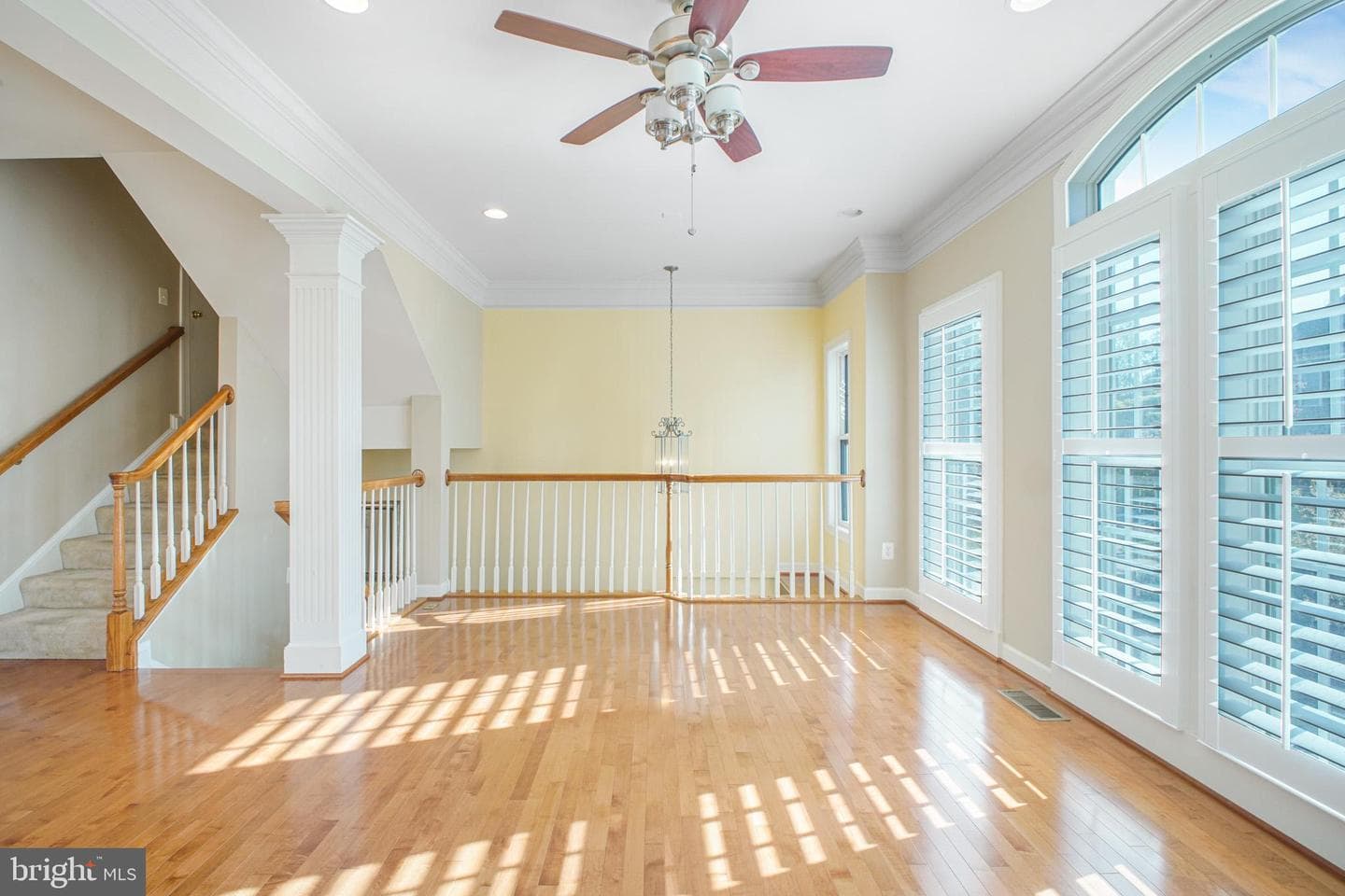 1029 Hotchkiss Place photo 11