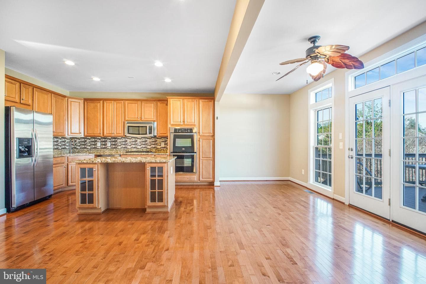 1029 Hotchkiss Place photo 21