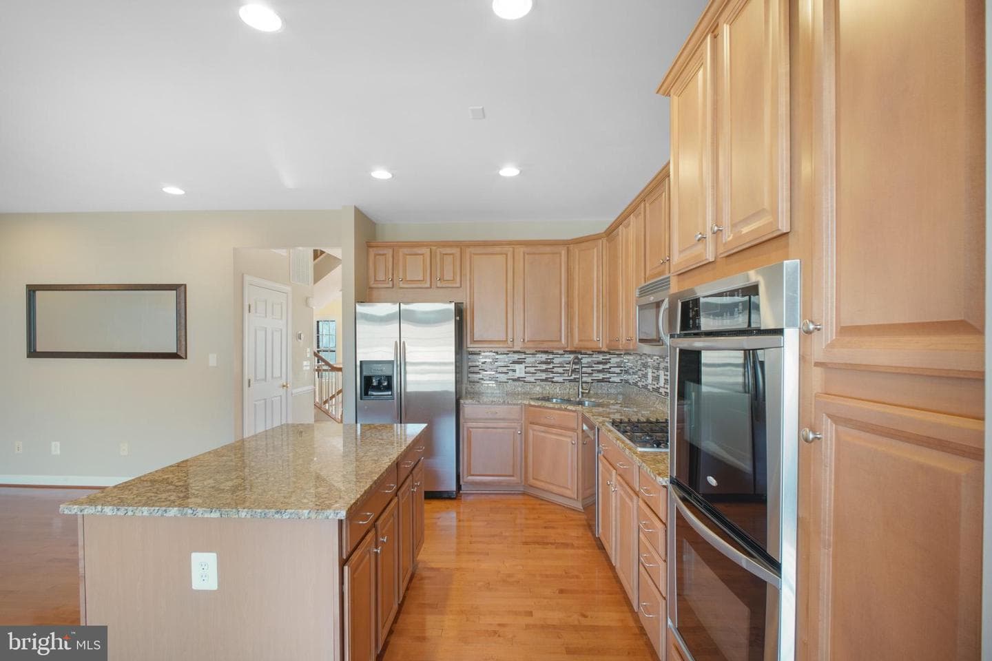 1029 Hotchkiss Place photo 25
