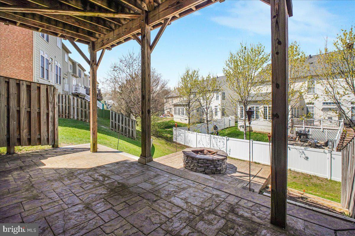 1029 Hotchkiss Place photo 57