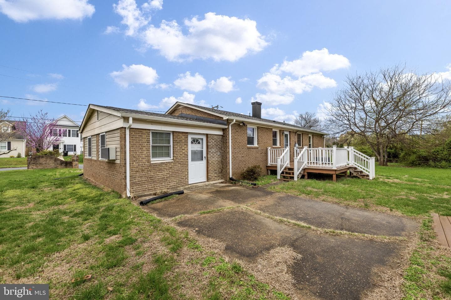 1306 Cardwell Street photo 15