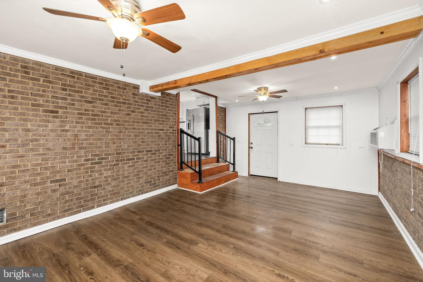 1306 Cardwell Street photo 24