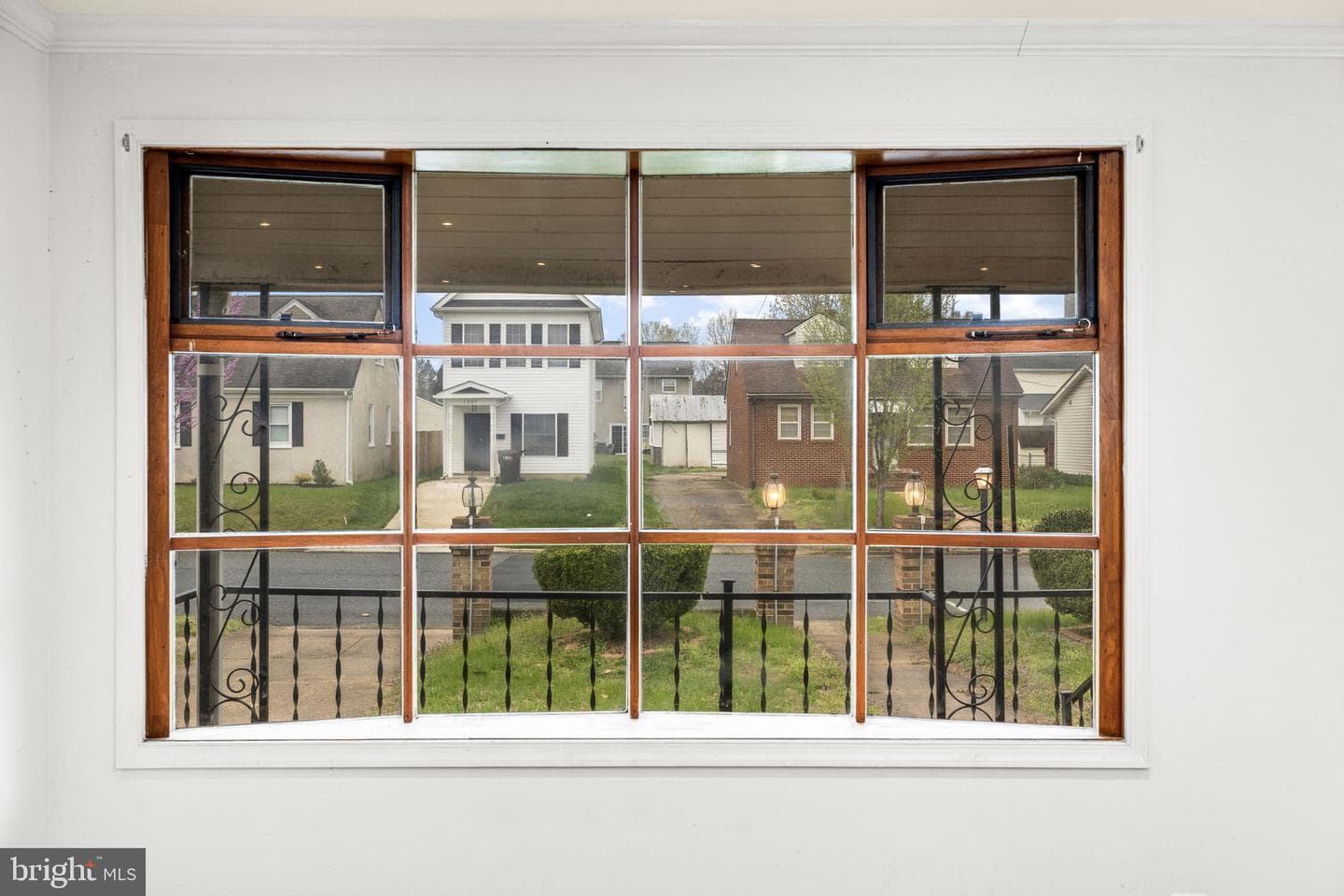 1306 Cardwell Street photo 28