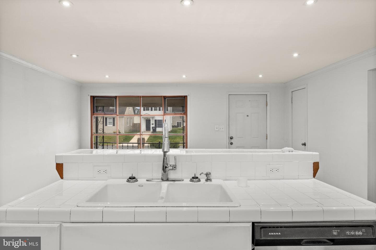 1306 Cardwell Street photo 32