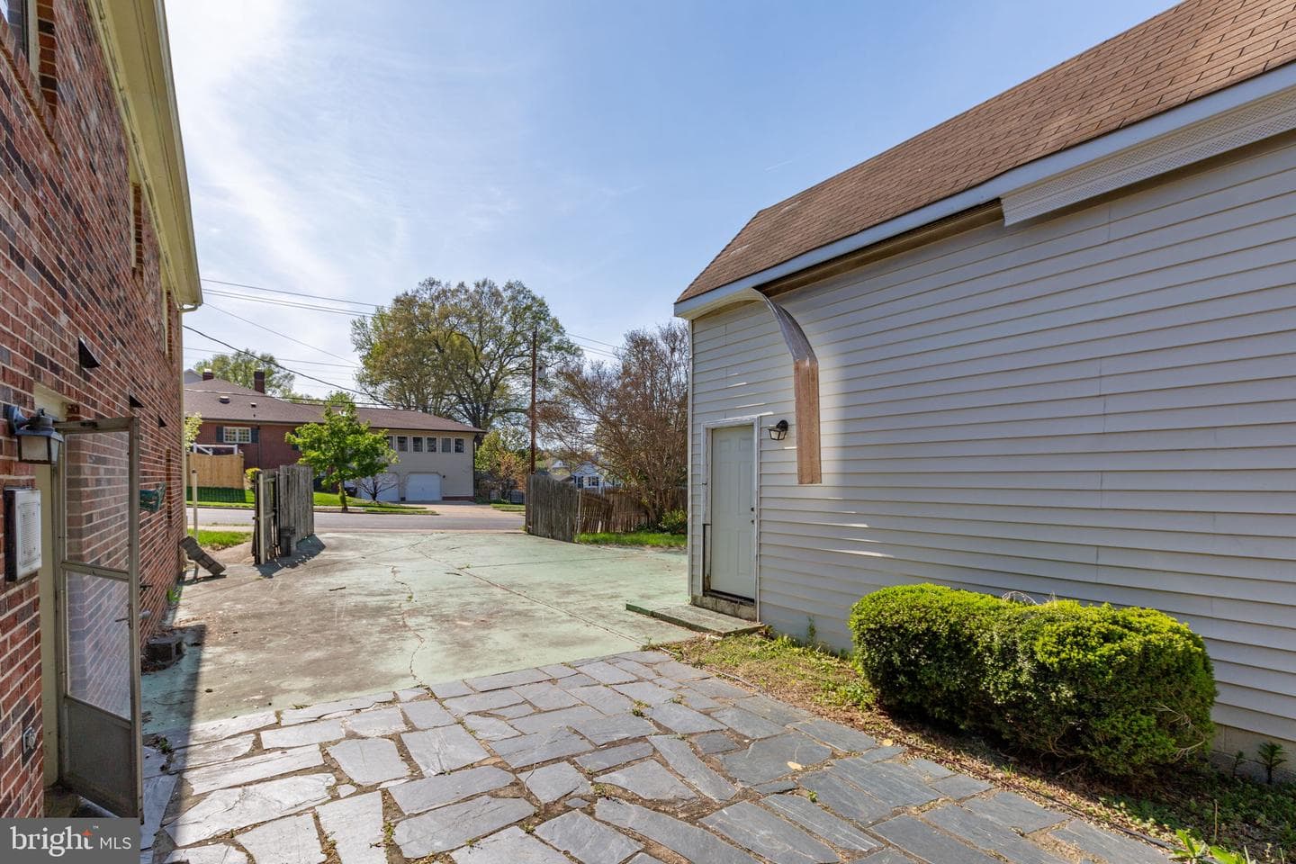 1329 Brent Street photo 55