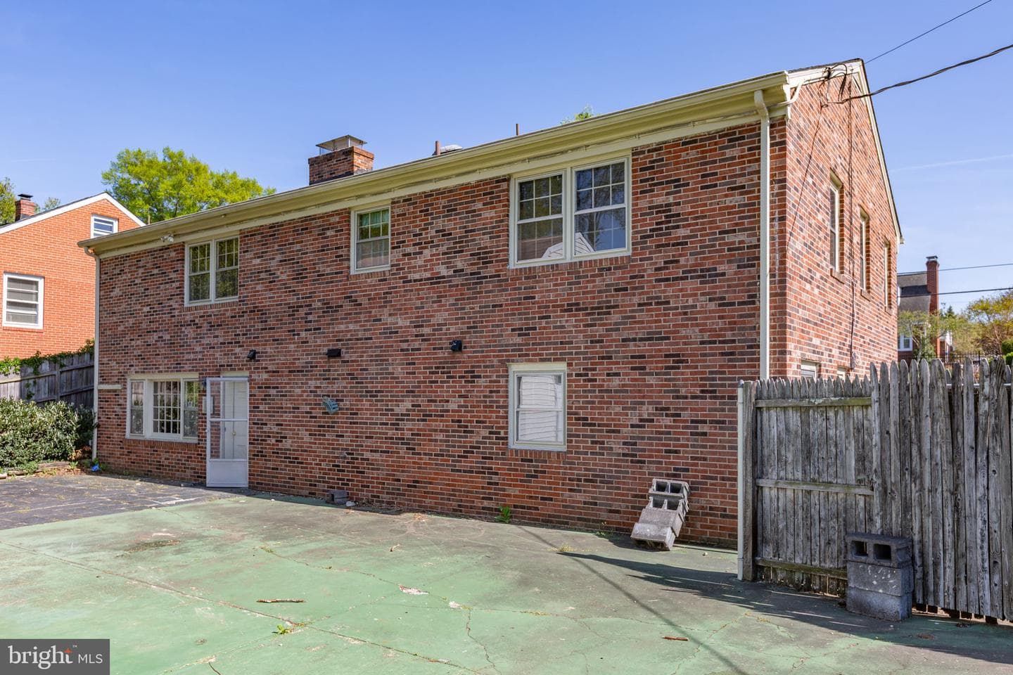 1329 Brent Street photo 6