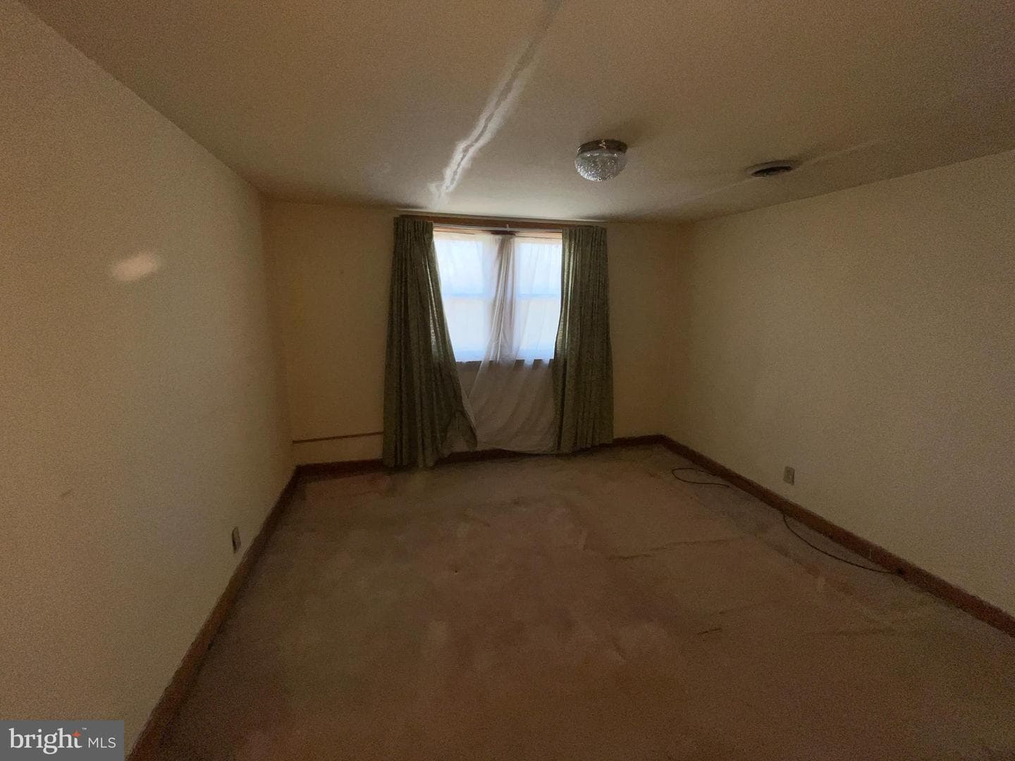 1200 Railroad Avenue photo 10