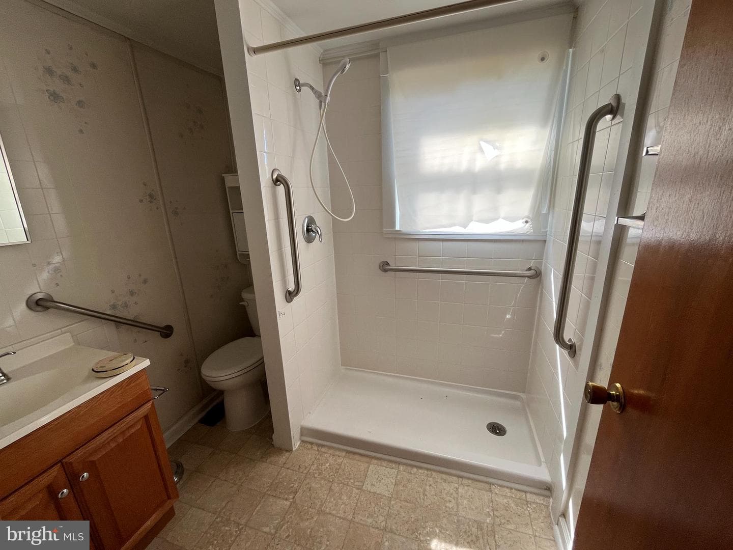 1200 Railroad Avenue photo 11