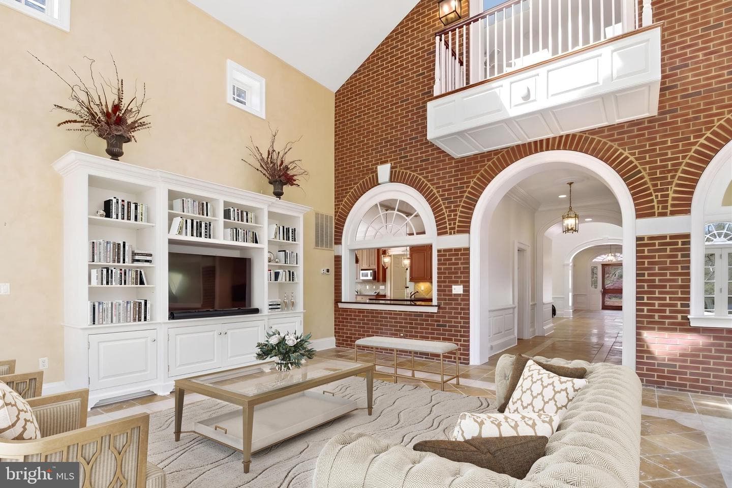 1711 Highland Road photo 12