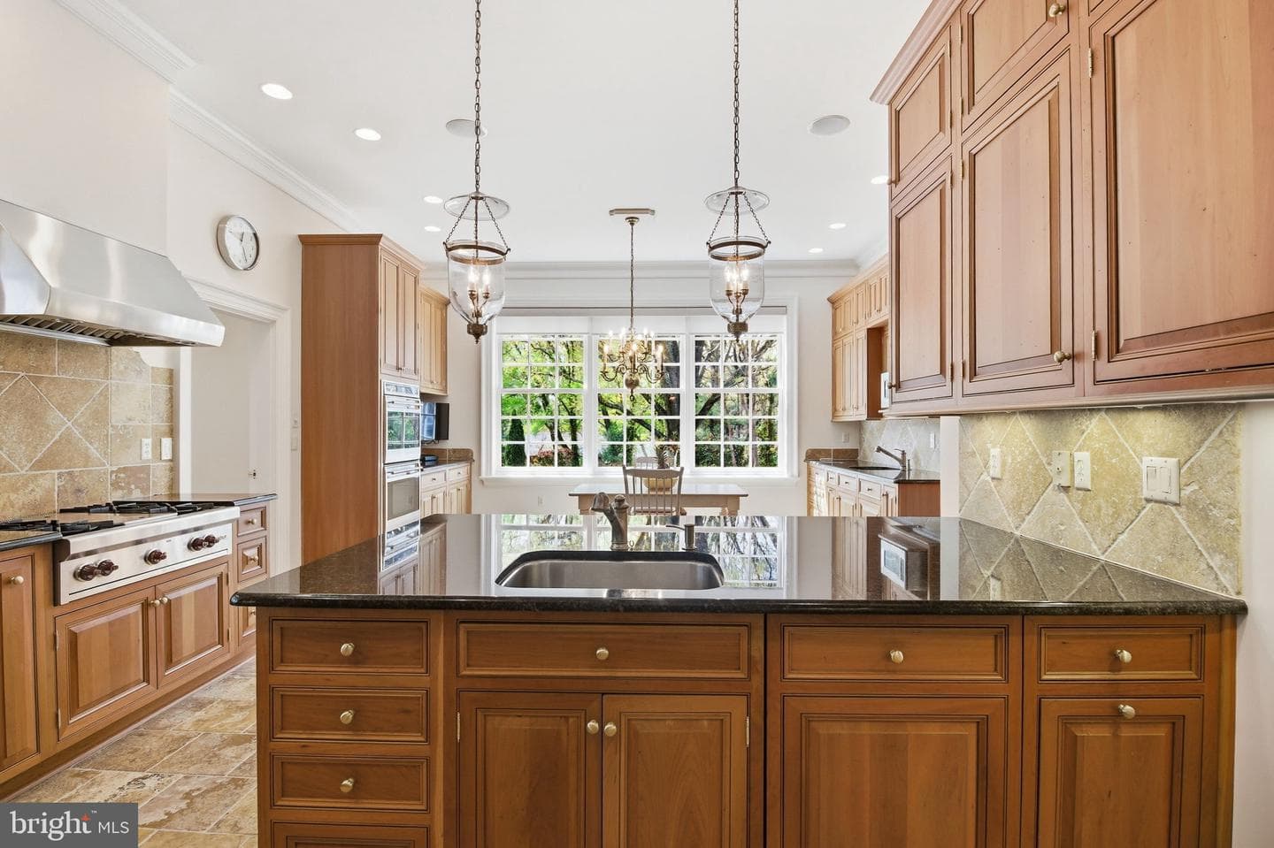 1711 Highland Road photo 14