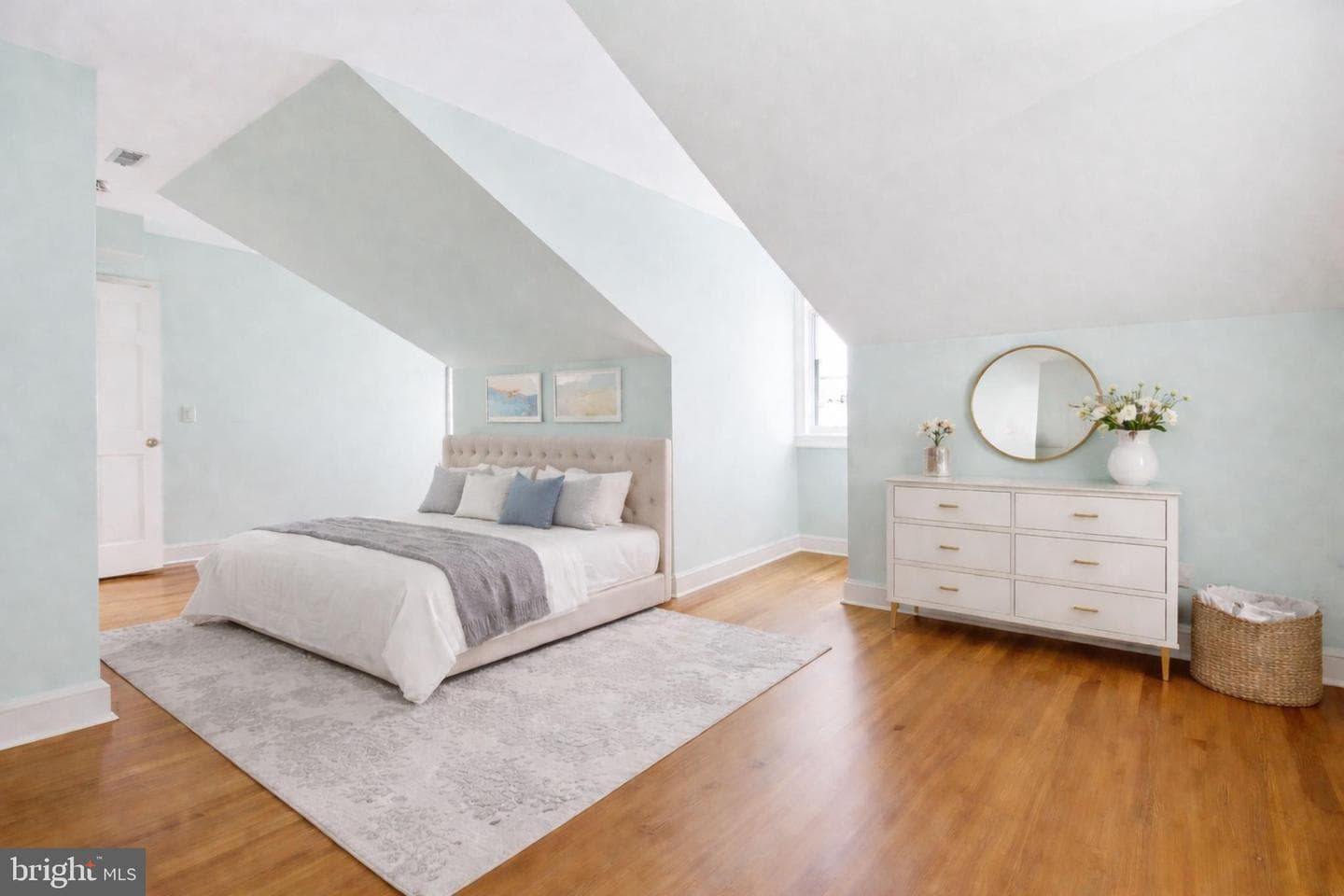 1711 Highland Road photo 23