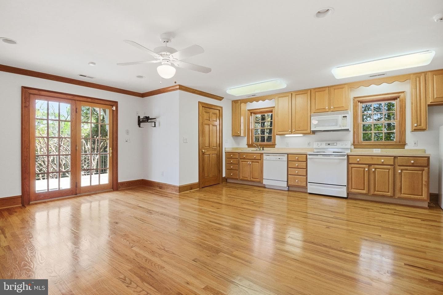 1711 Highland Road photo 36