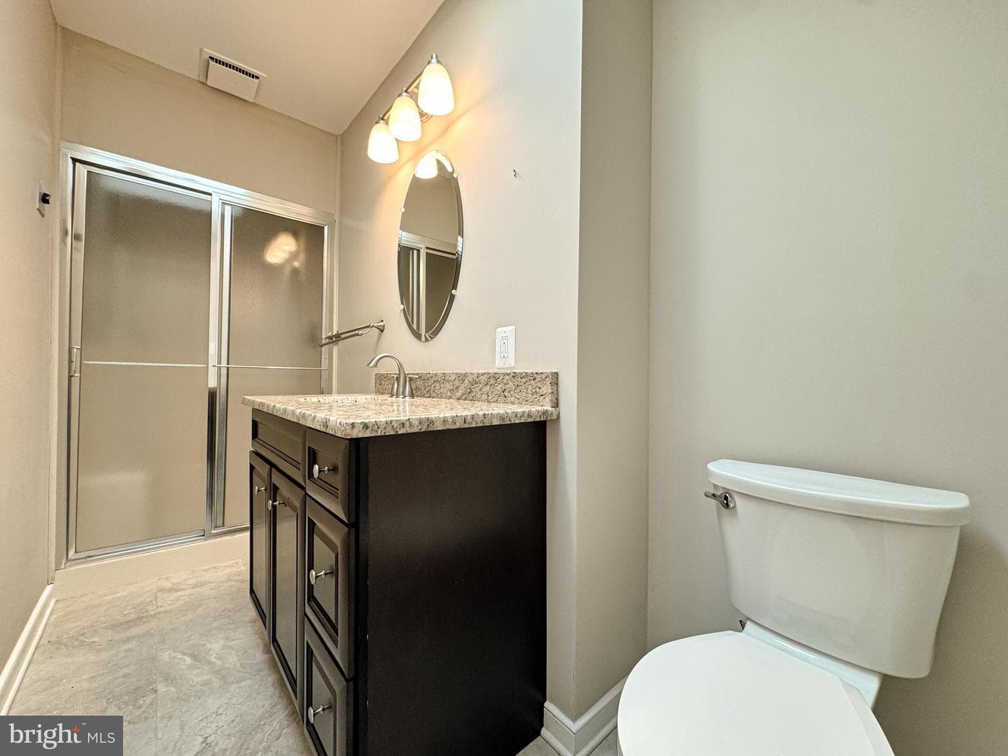 1306 Kenmore Avenue #4 photo 26