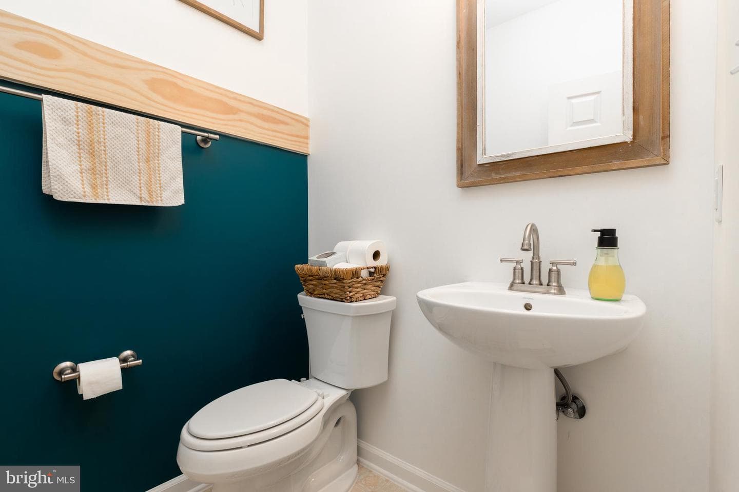 1412 Sands Circle photo 11