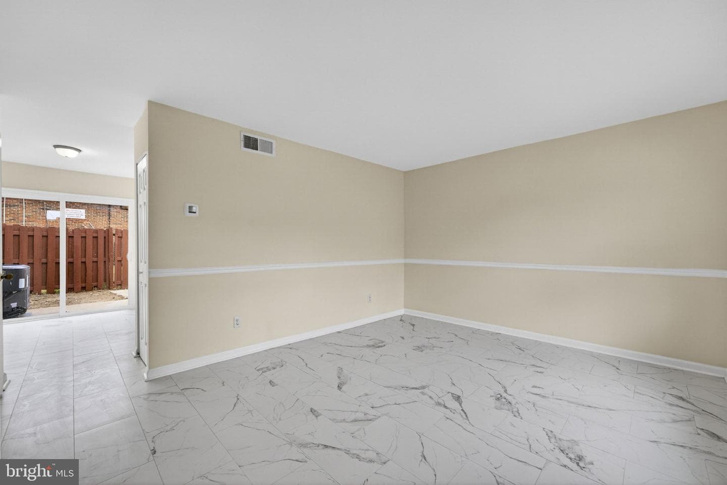 104 Hickok Circle photo 4
