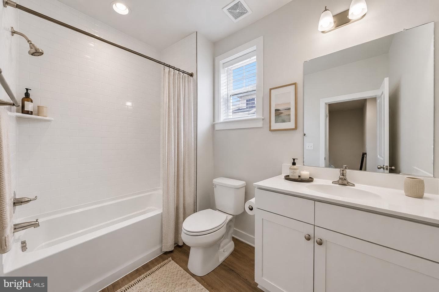 283 Willis Street photo 24