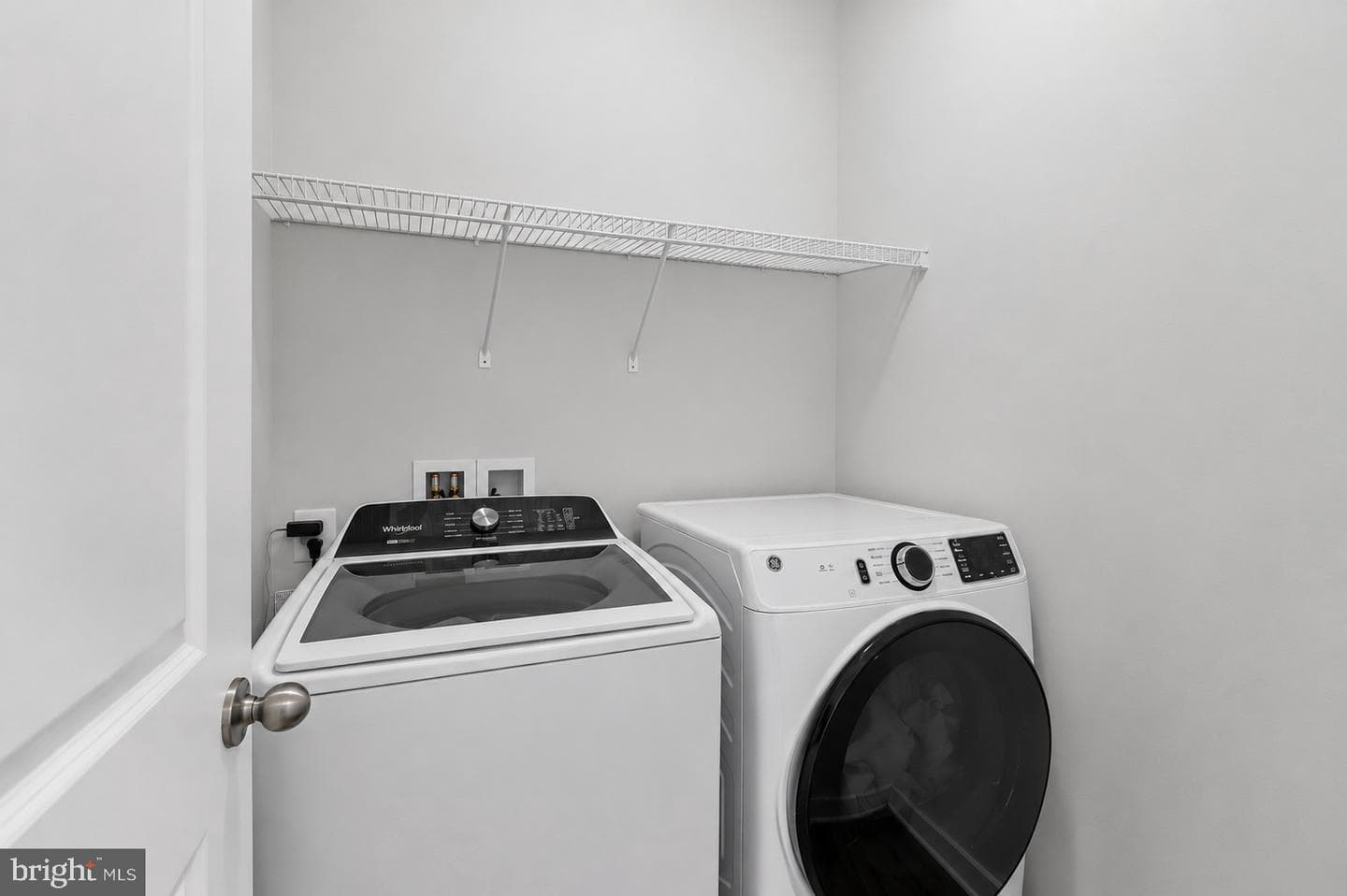 283 Willis Street photo 25