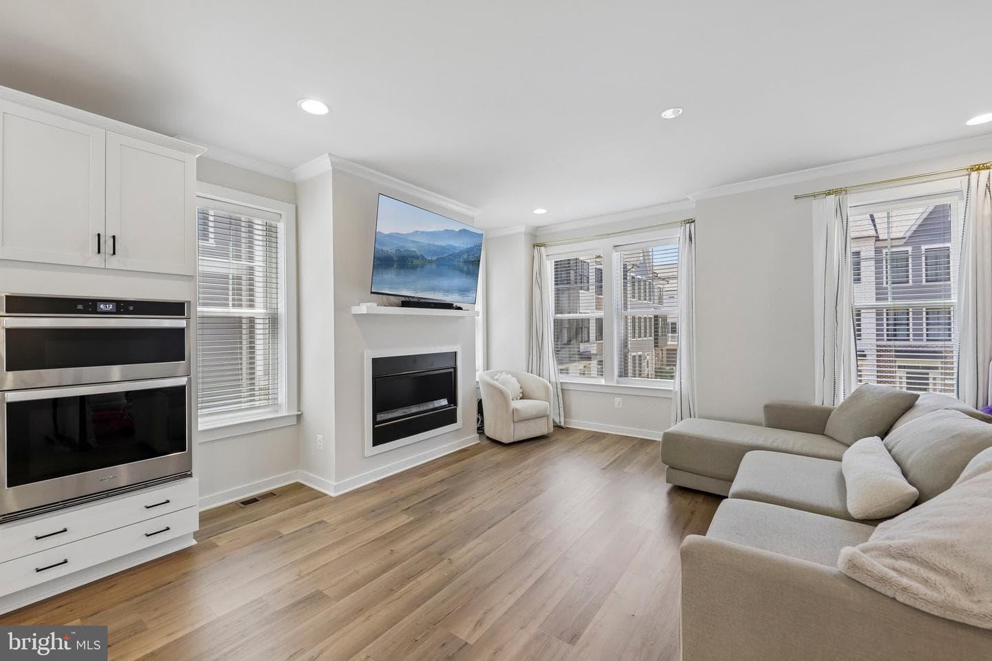 283 Willis Street photo 7