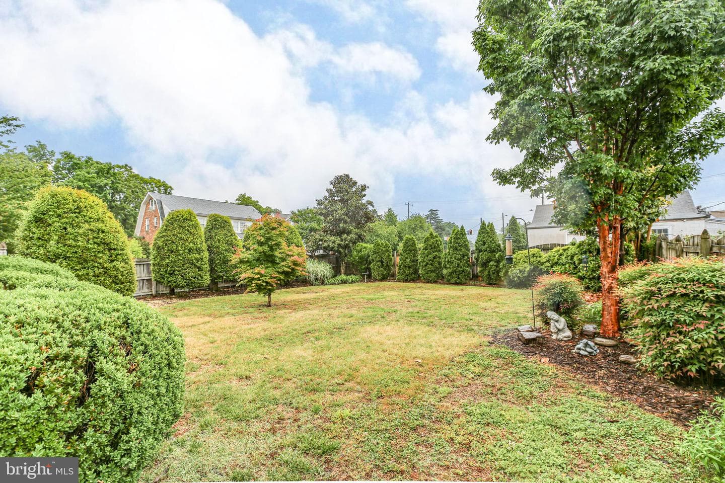 800 Sylvania Avenue photo 25