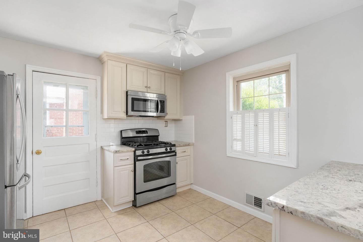 3204 Linden Avenue photo 31