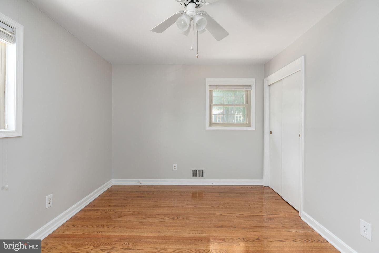 3204 Linden Avenue photo 38