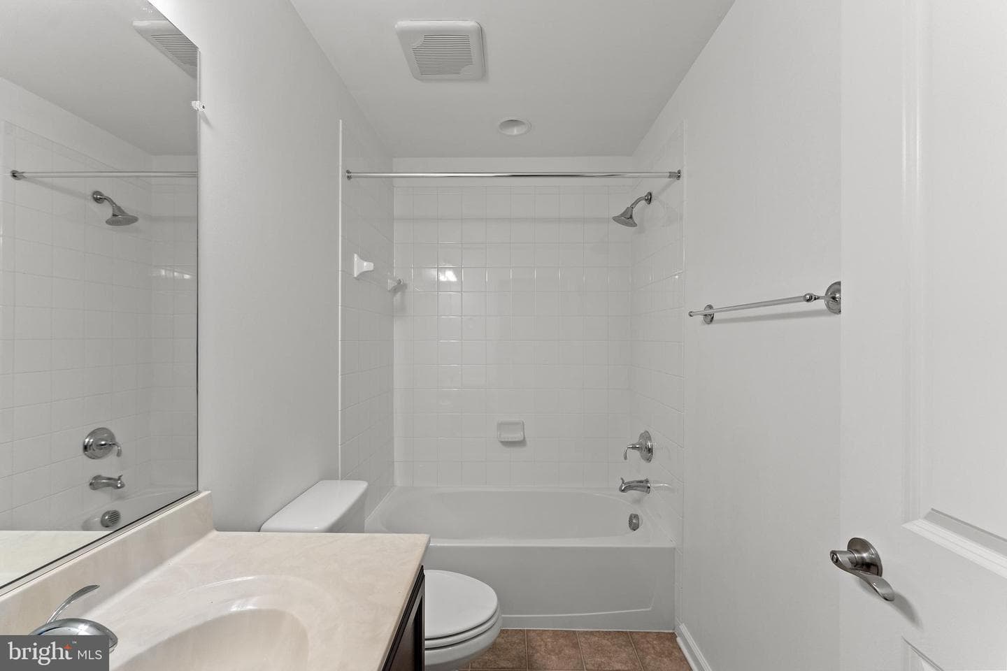 1105 Nolan Street photo 24