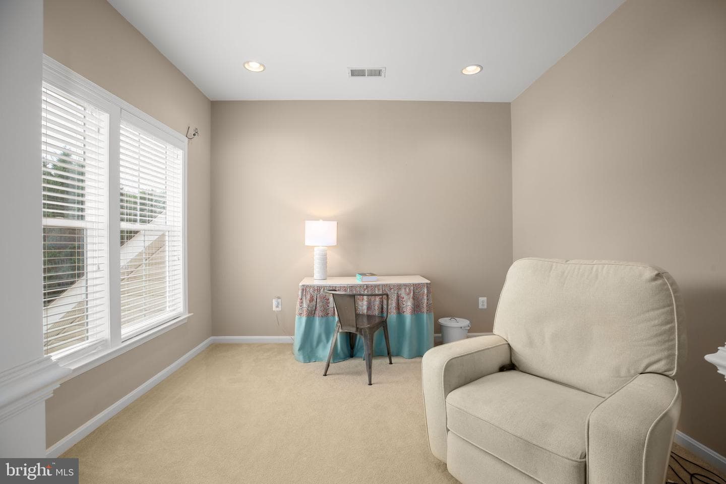 1002 W Kensington Circle photo 24