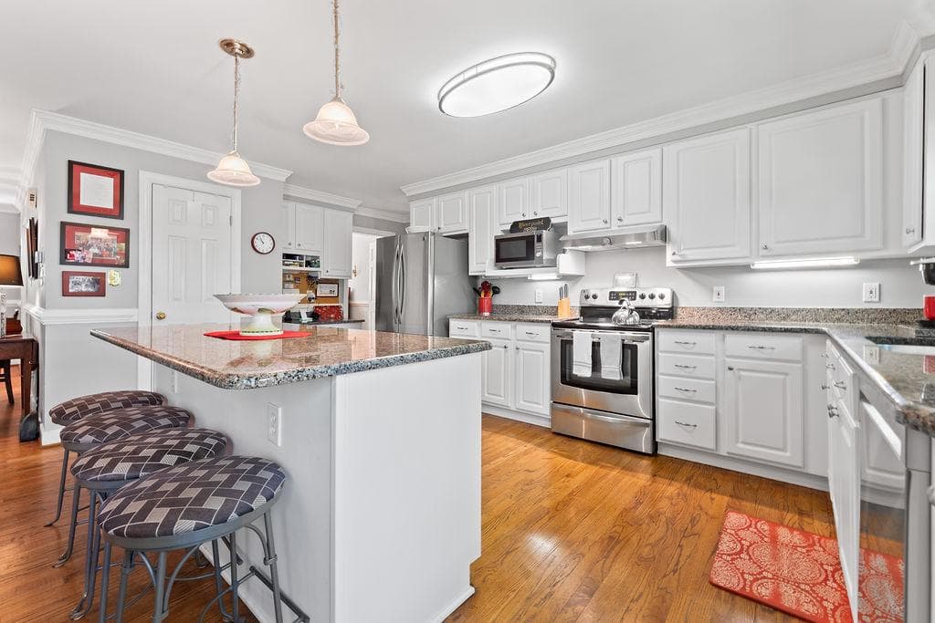 5513 River Road photo 15