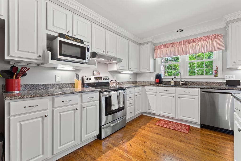 5513 River Road photo 17